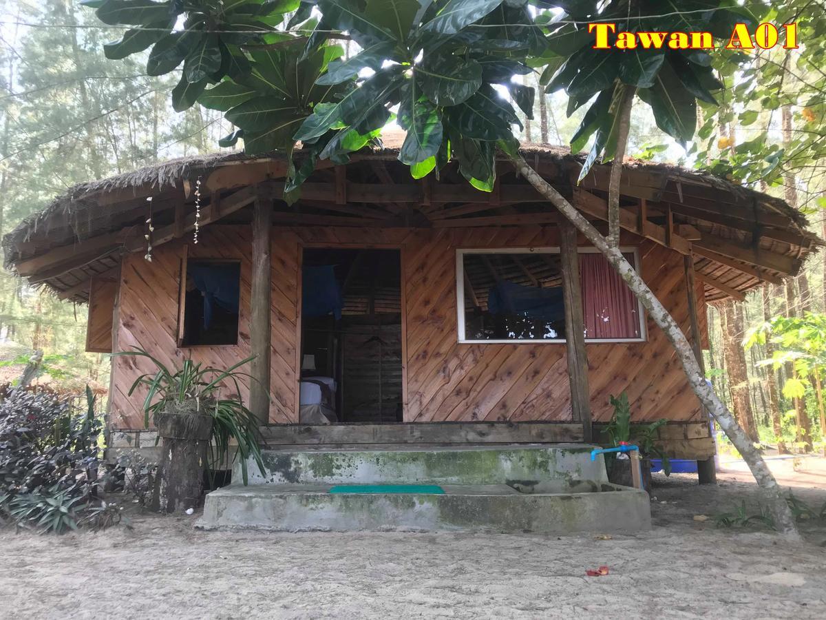 Tawan Bar And Bungalow Hotel Ko Phra Thong Ngoại thất bức ảnh